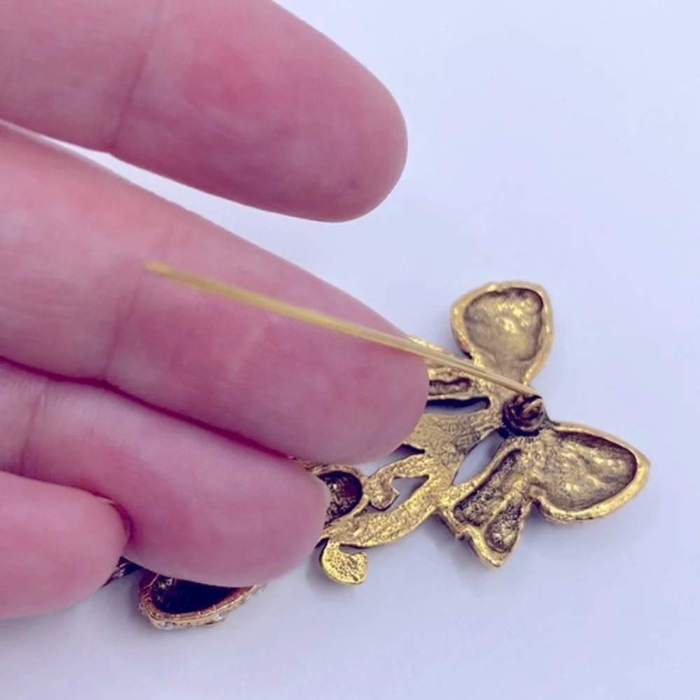 Vintage Gold Tone Rhinestone Ballet Slipper Brooch – Ballerina Aesthetic - Picture 4 of 5